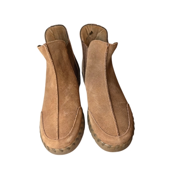 Mukluk Suede Ankle Boots - Picture 4 of 8